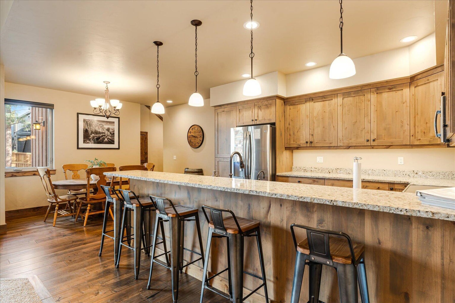 Photo of 714 S Wrangler Court 8 of 56