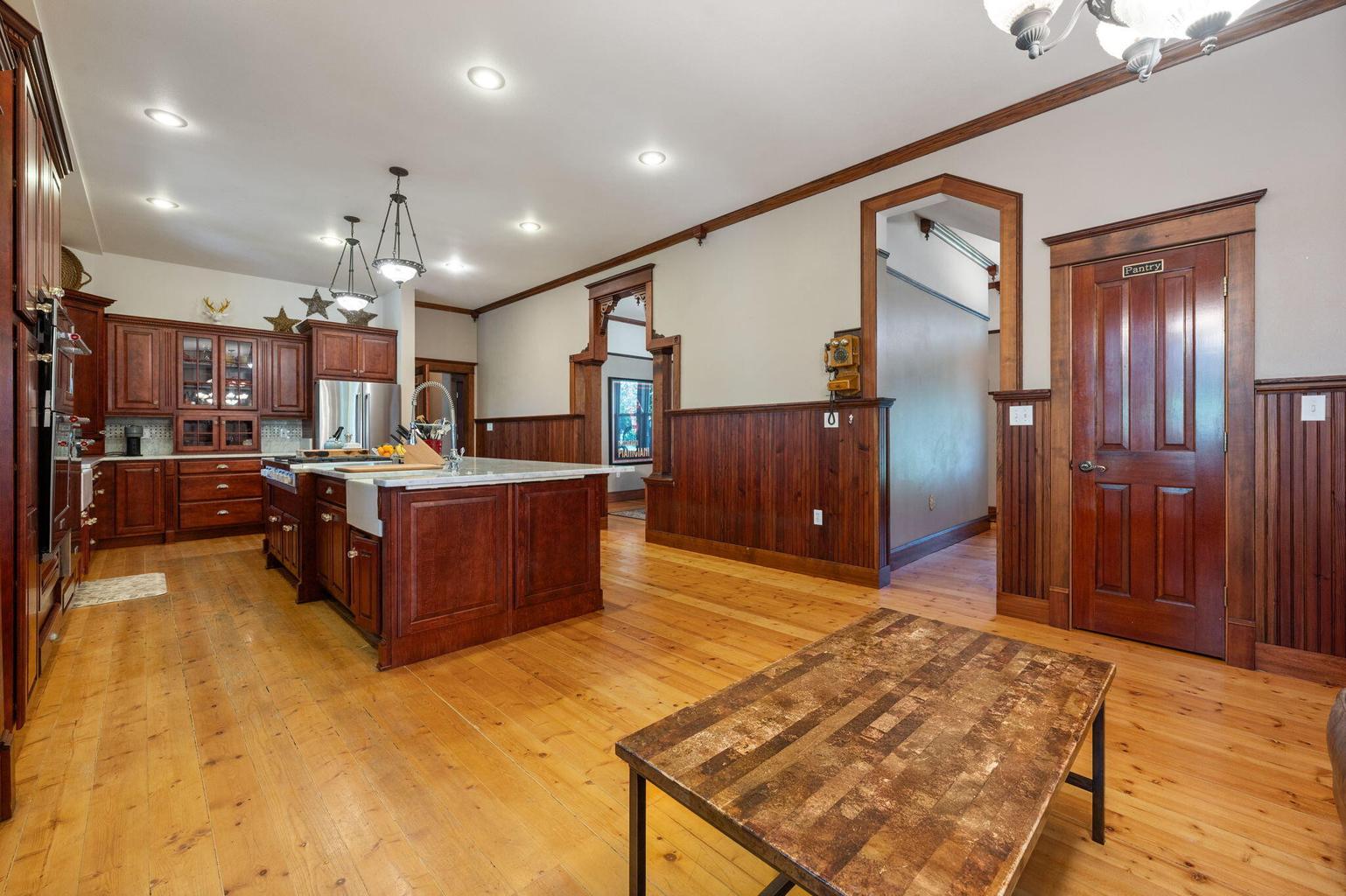 Photo of 69150 Butcher Block Boulevard 15 of 95