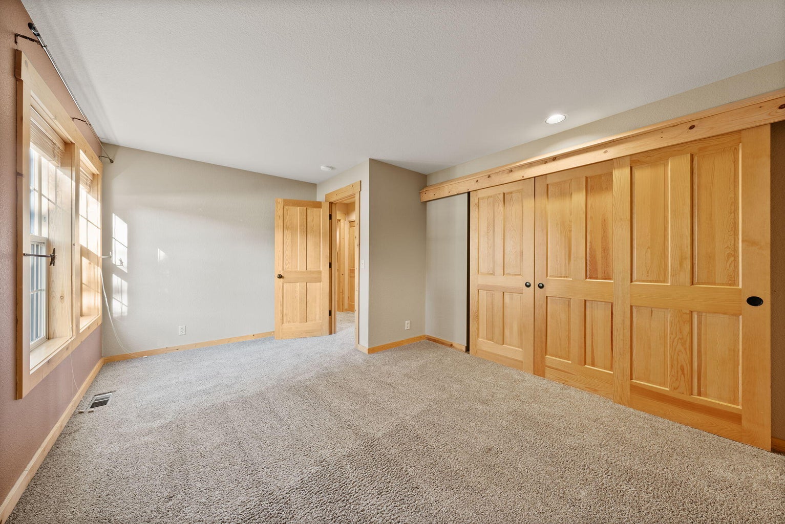 Photo of 1640 Cinnamon Teal Drive 21 of 46