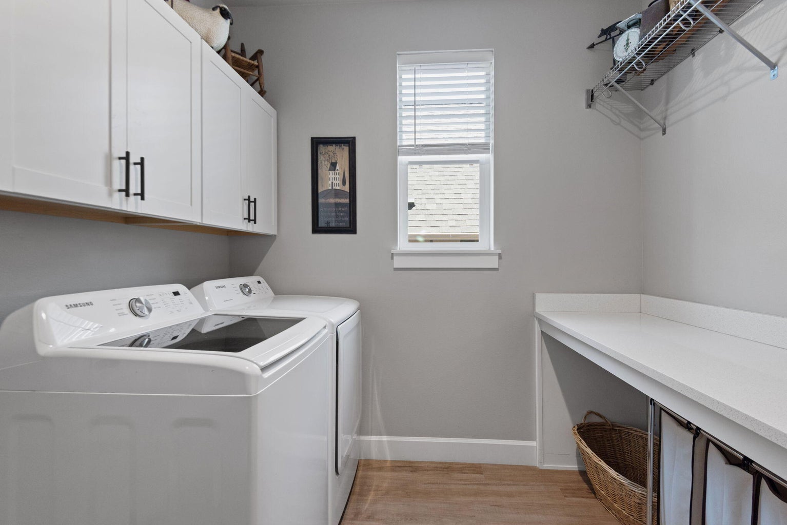 Photo of 936 E Black Butte Avenue 29 of 36