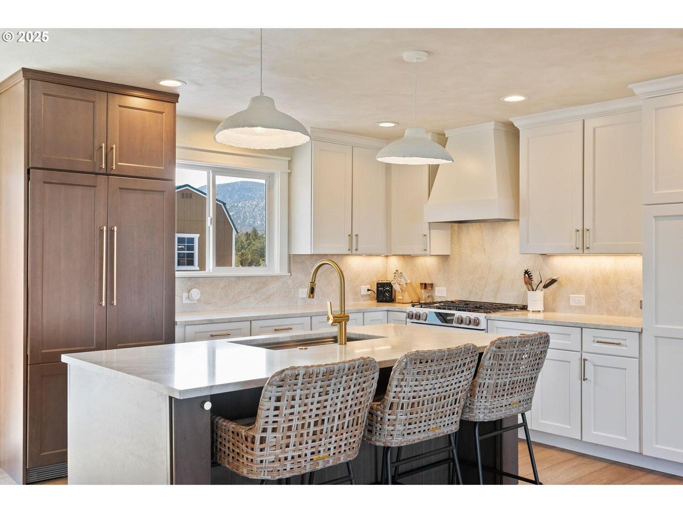 Photo of 13774 SW Sego Lily Road 6 of 50