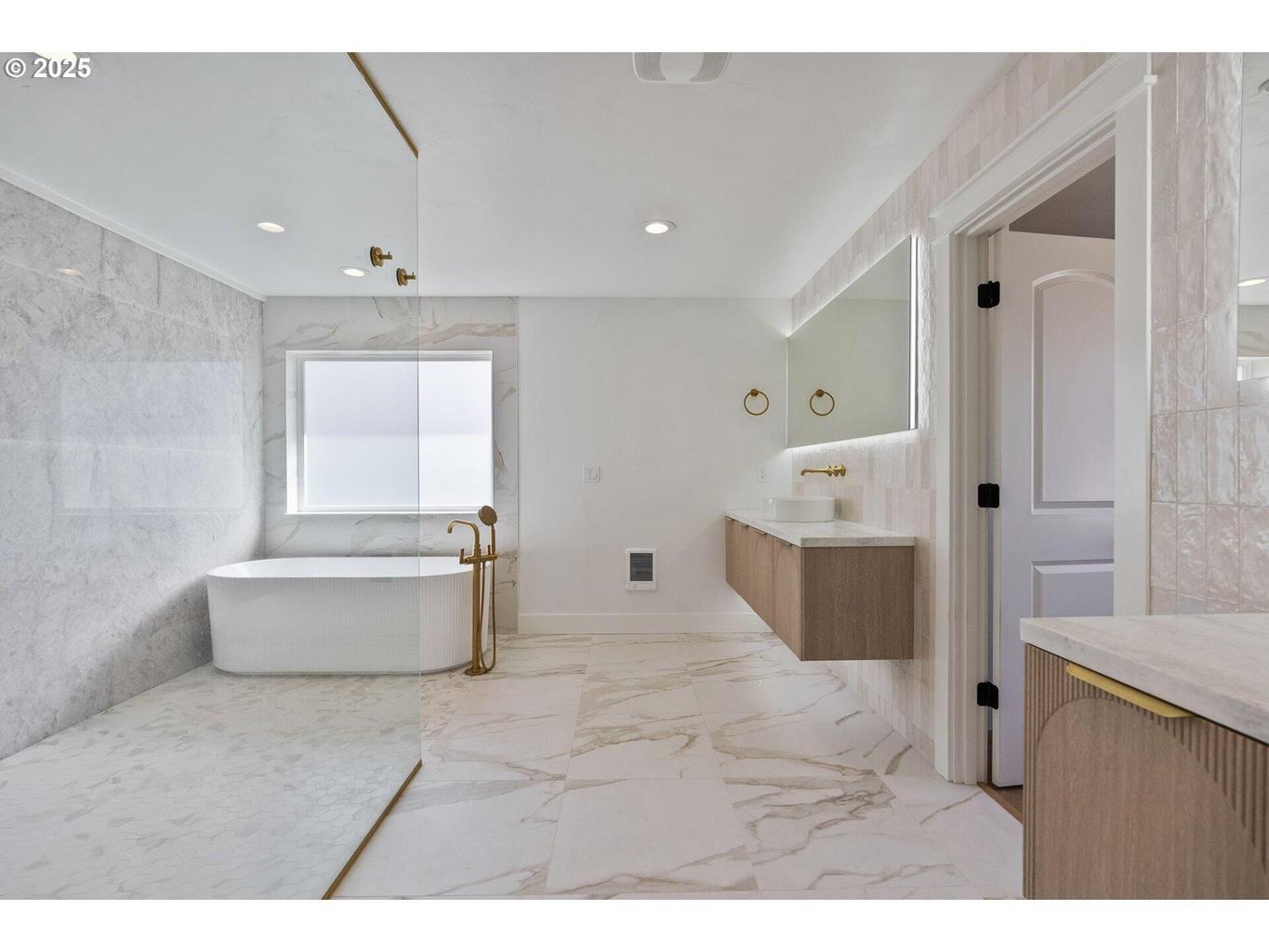 Photo of 13774 SW Sego Lily Road 24 of 50