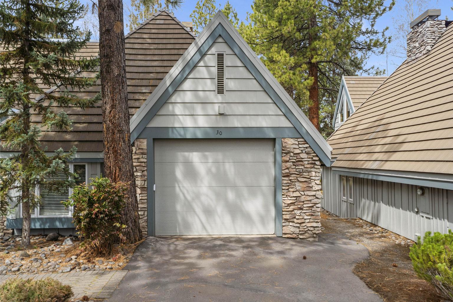 Photo of 57062 Peppermill Circle 6 of 23