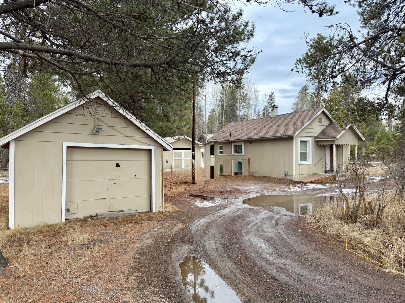 Photo of 16511 Wm Foss Road 2 of 6