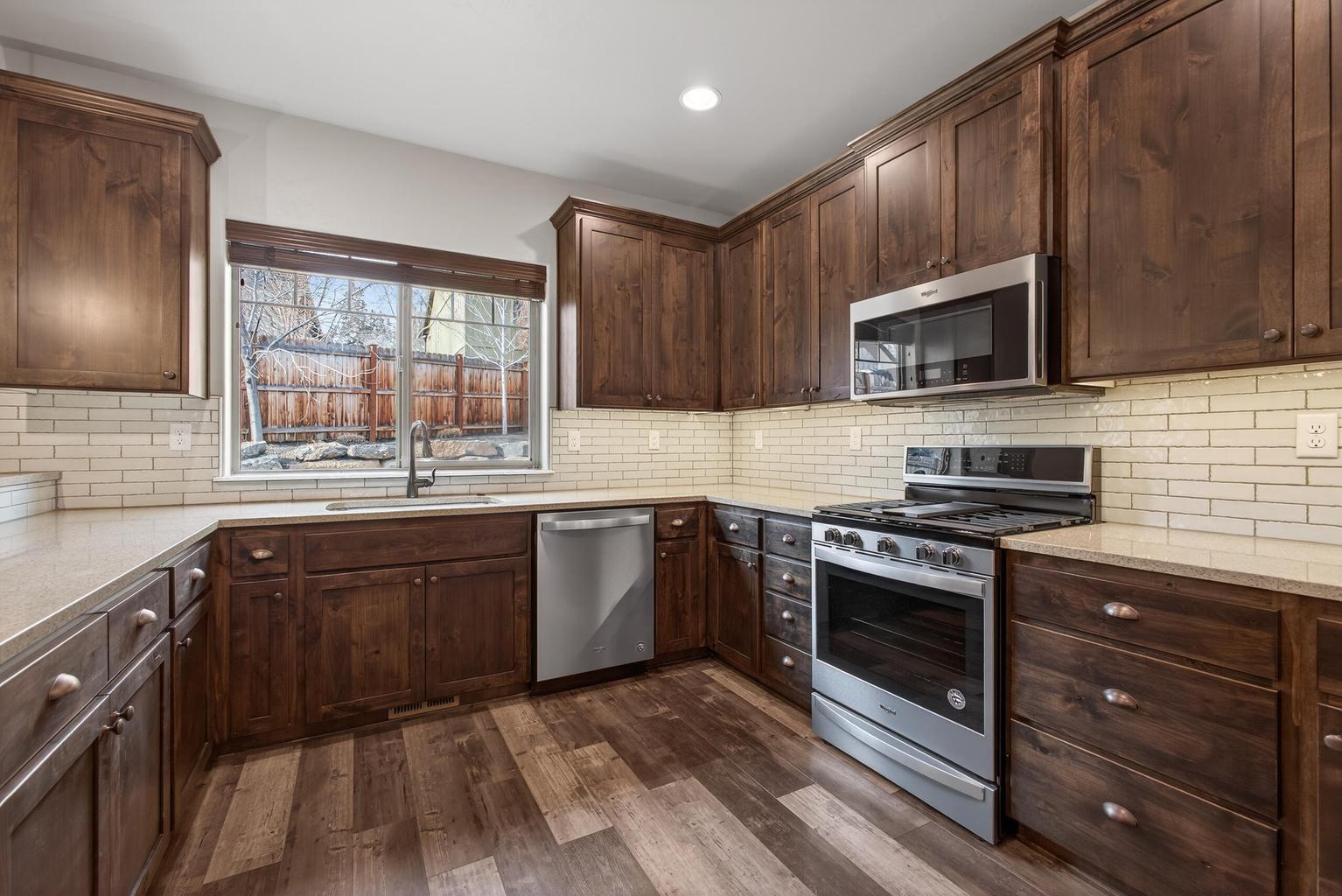 Photo of 2793 SW 33rd Street 12 of 44