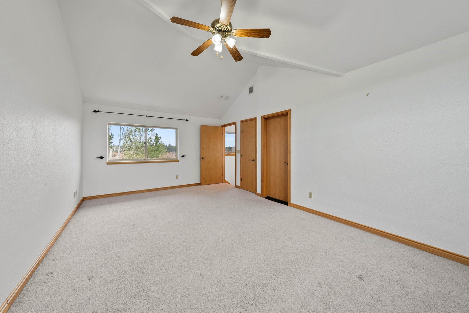Photo of 52975 Riverview Drive 23 of 64