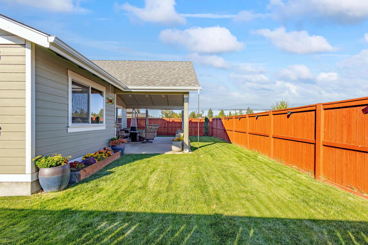 Photo of 51780 Mountain Pine Street 31 of 42