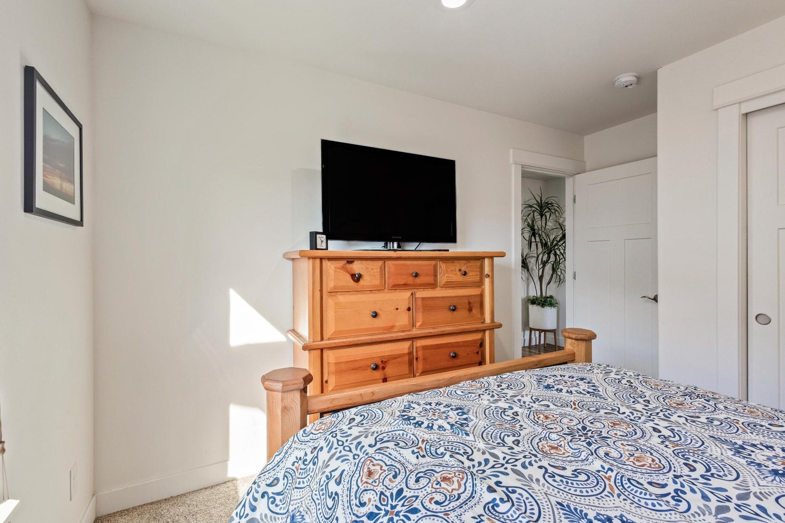 Photo of 51780 Mountain Pine Street 17 of 42