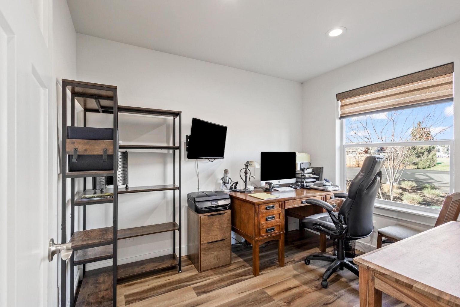 Photo of 51780 Mountain Pine Street 21 of 42