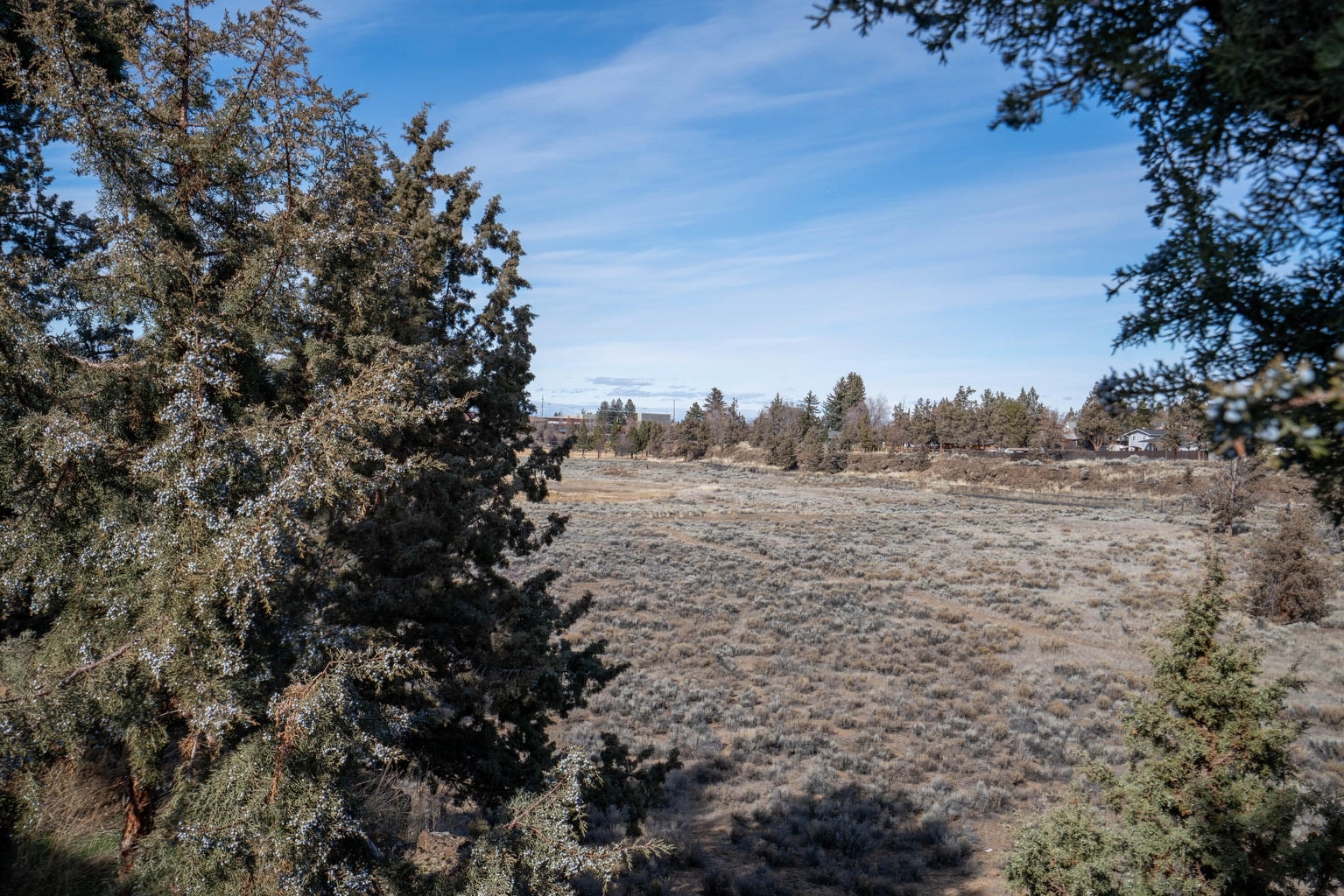 Photo of 1334 SW Rimrock Way 40 of 57