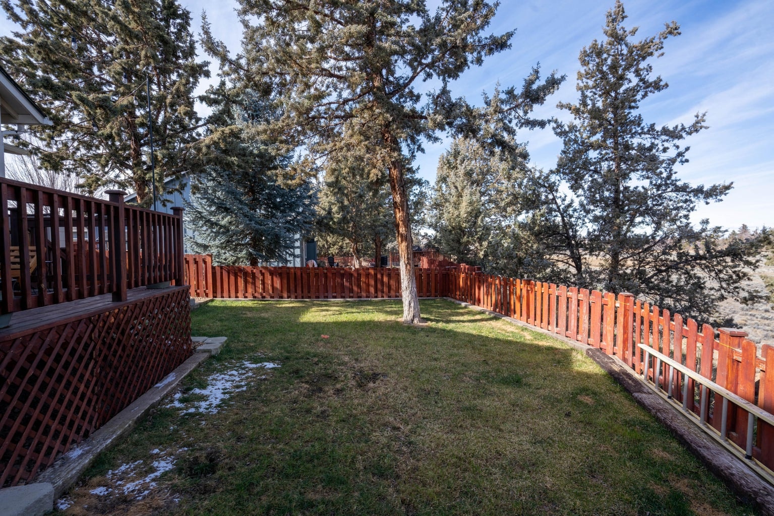 Photo of 1334 SW Rimrock Way 42 of 57