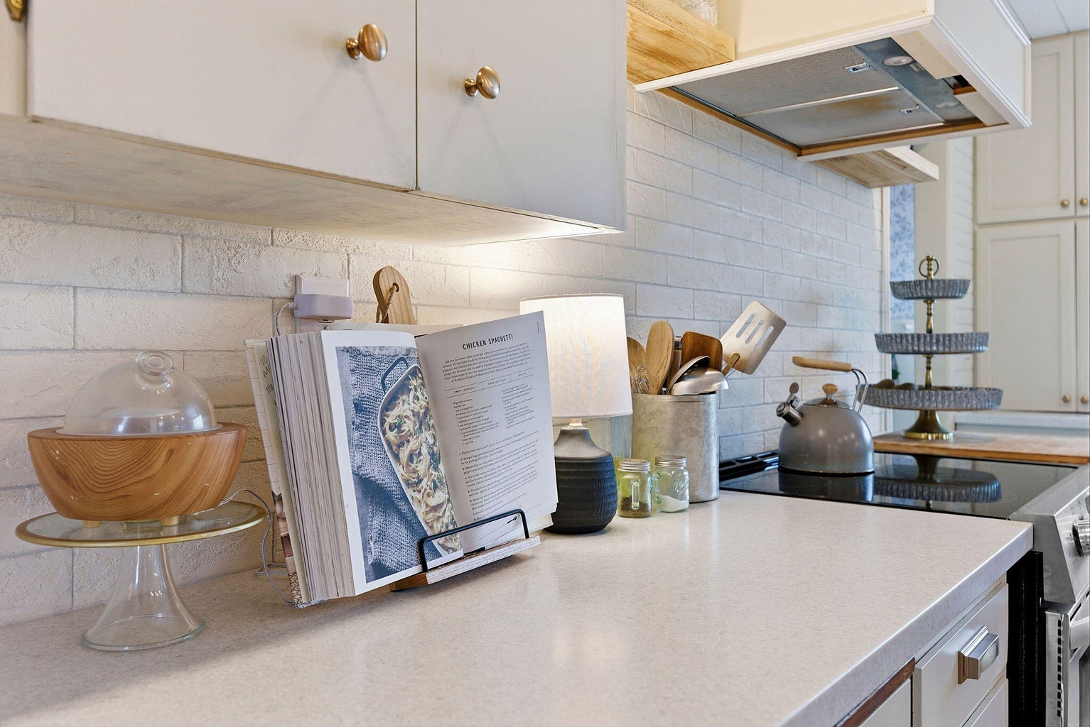 Upgraded Kitchen Finishes