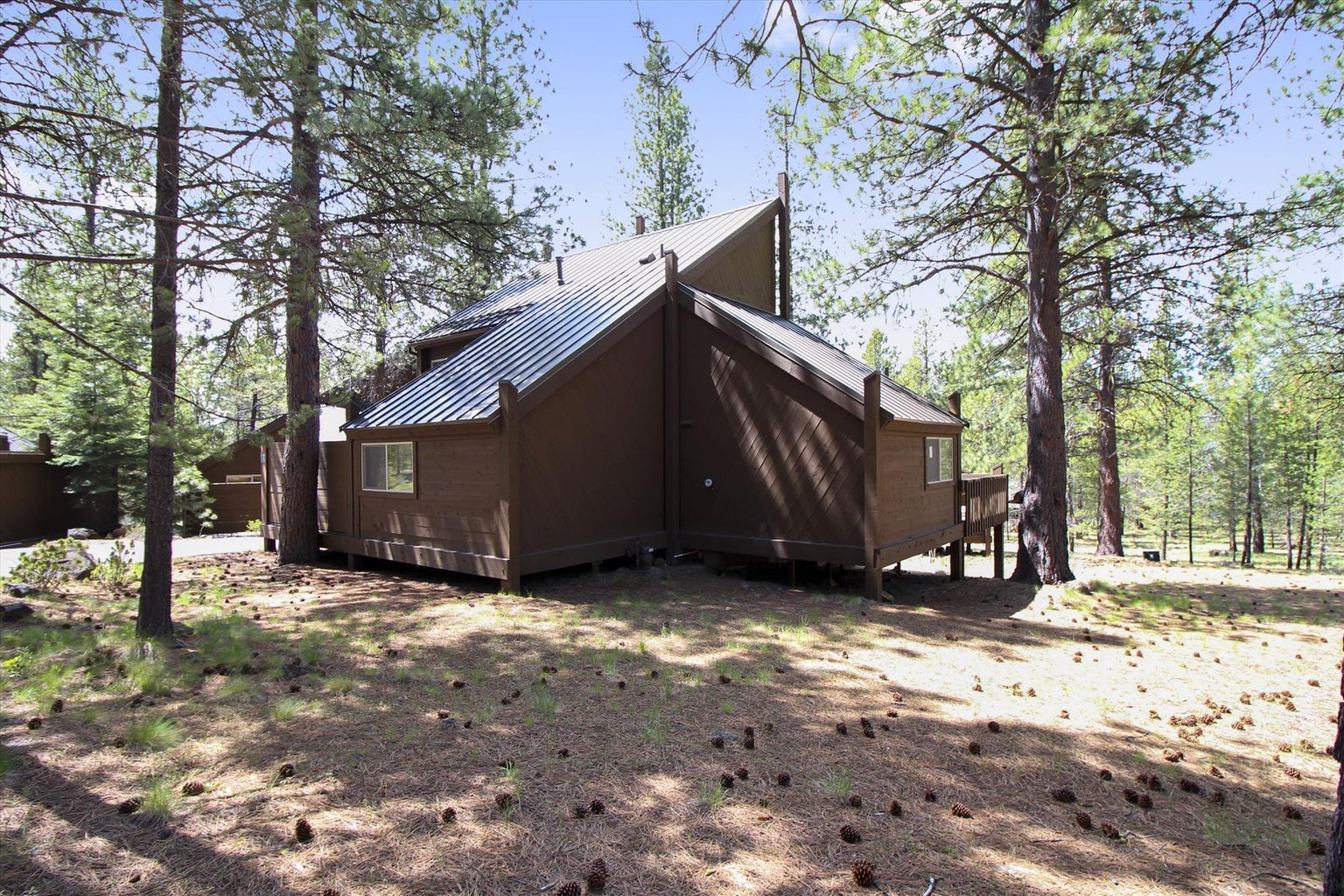 Photo of 57397 Overlook Road 18 of 21