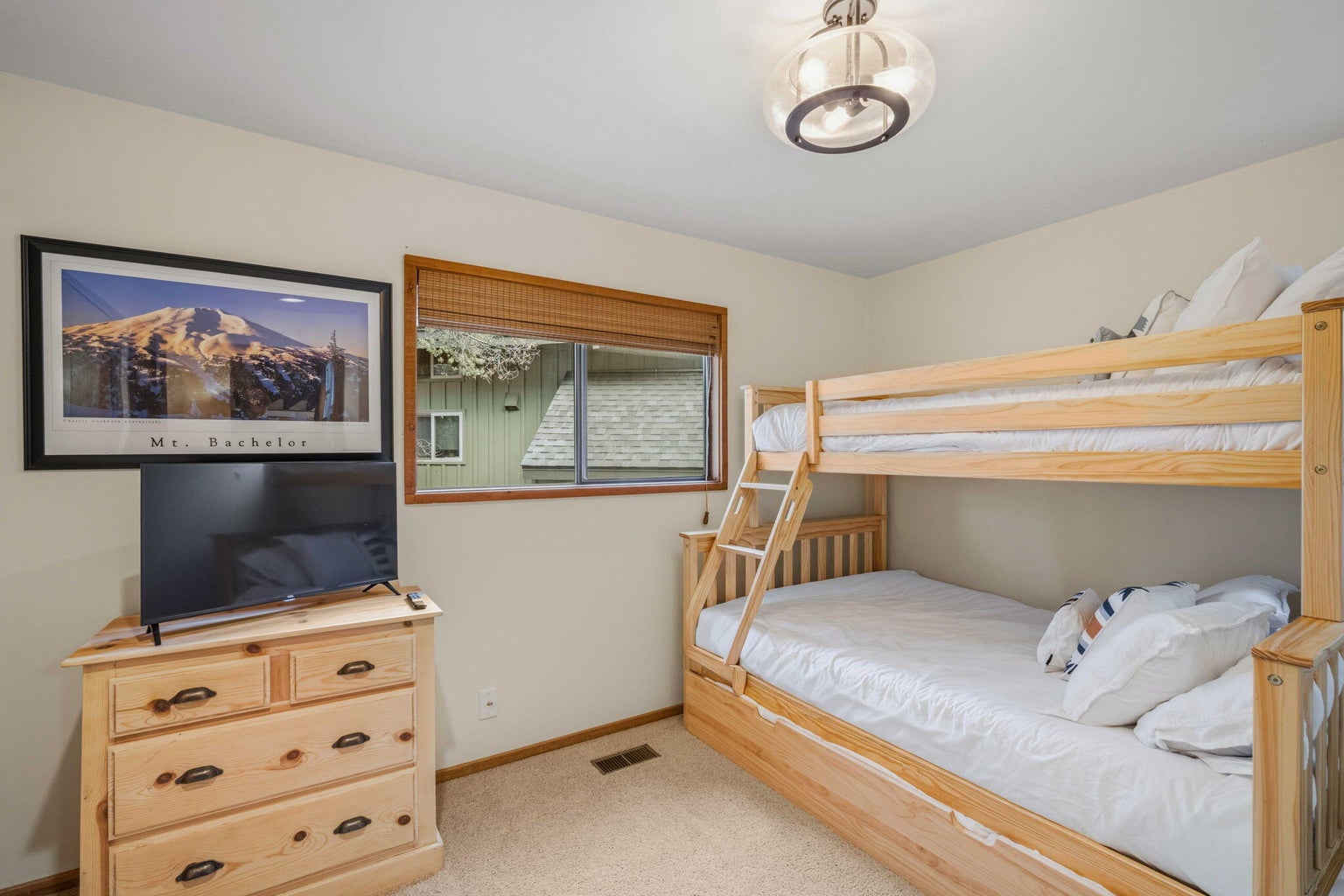 Photo of 57055 Deer Lane 17 of 27