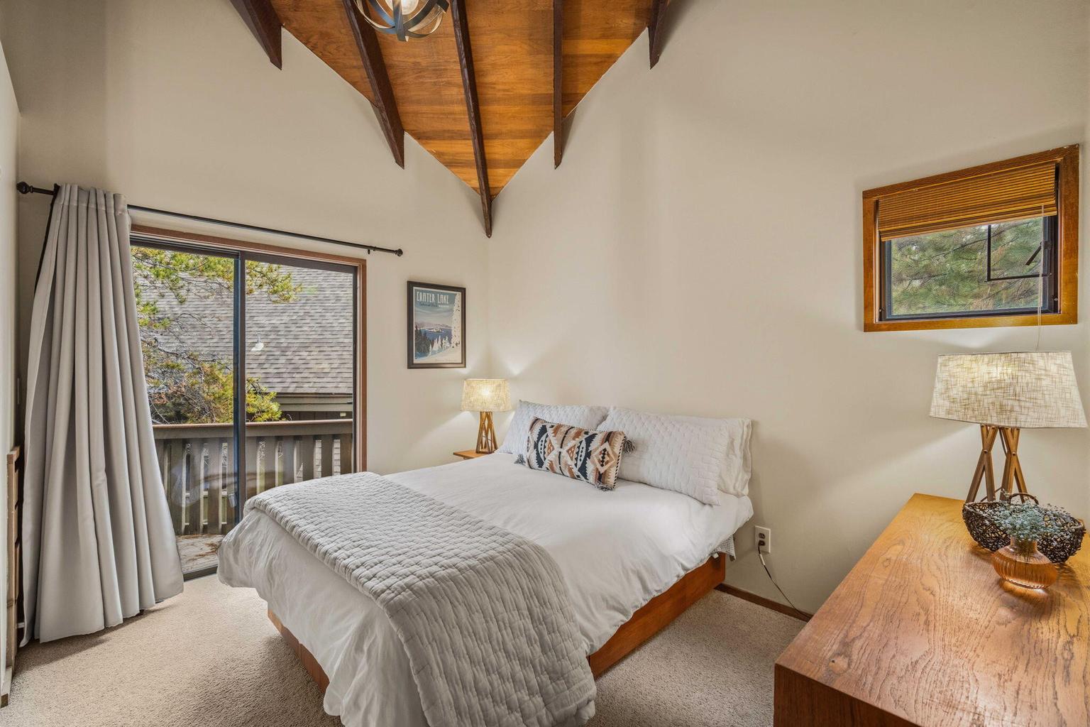 Photo of 57055 Deer Lane 14 of 27