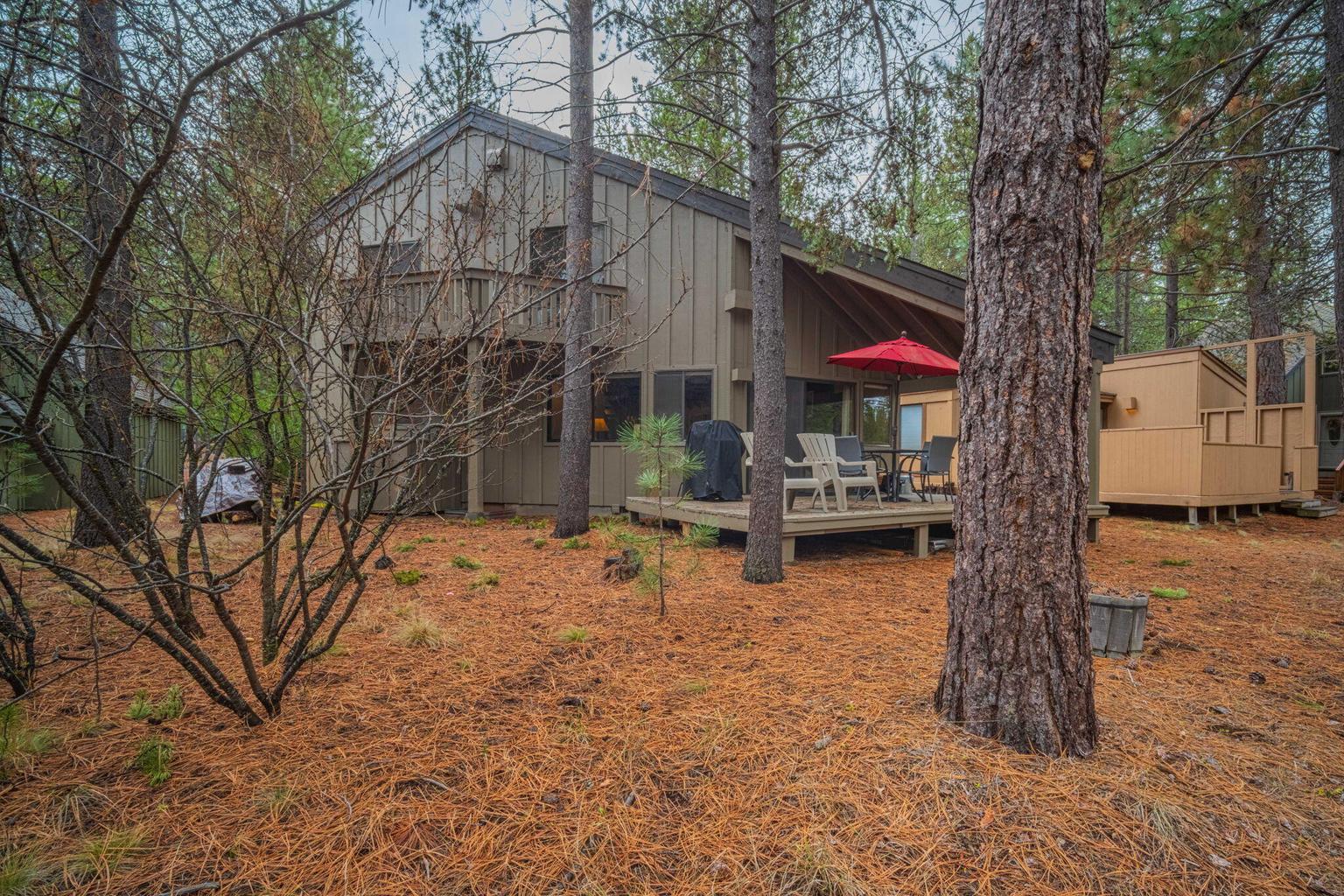 Photo of 57055 Deer Lane 23 of 27