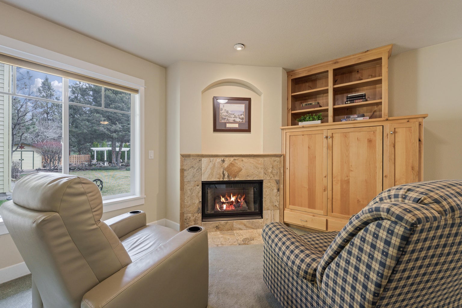 Photo of 61288 King Saul Avenue 17 of 48