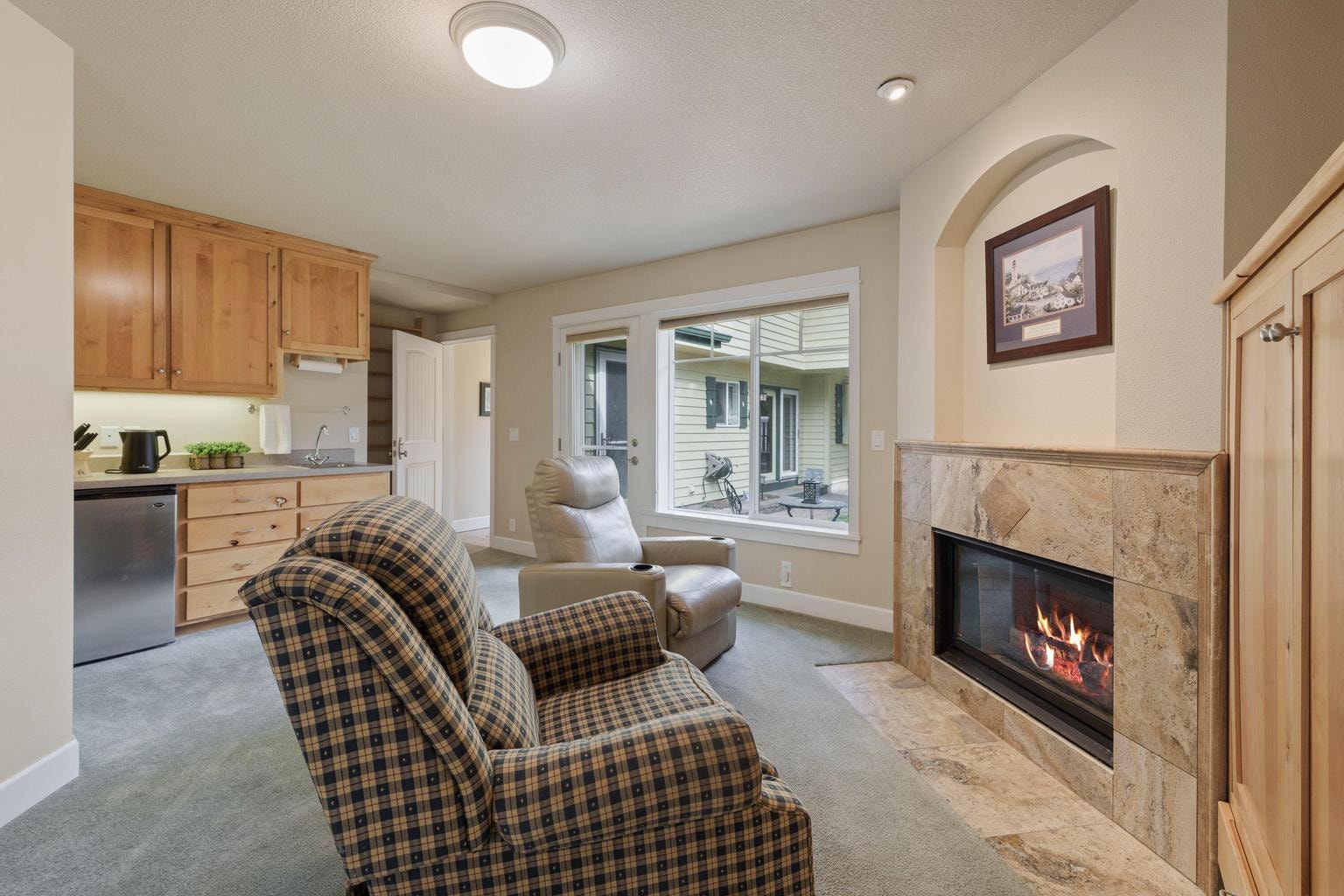 Photo of 61288 King Saul Avenue 18 of 48