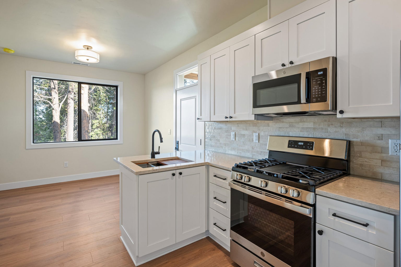 Guest Suite Kitchenette