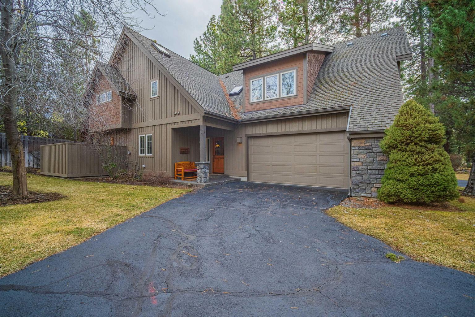 Photo of 57414 Sun Eagle Lane 1 of 48
