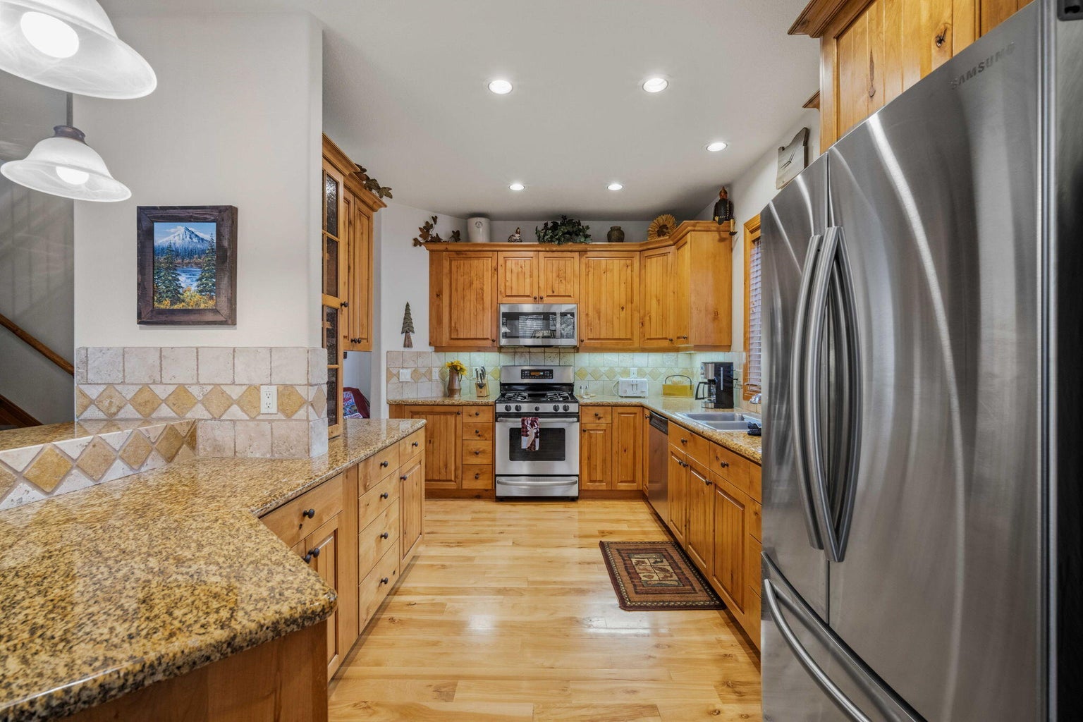 Photo of 57414 Sun Eagle Lane 16 of 48