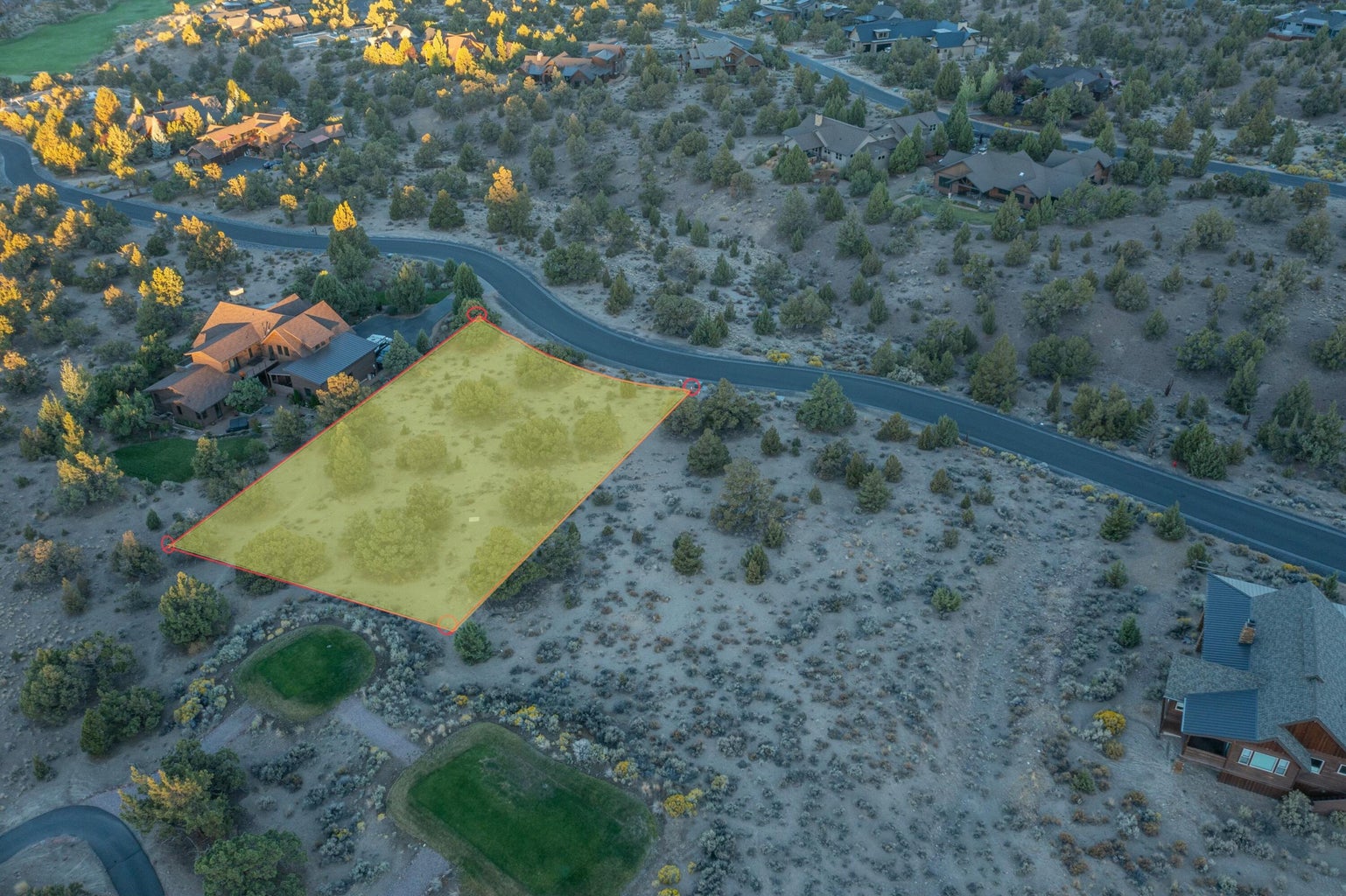 Photo of SW Vaqueros Way 4 of 38