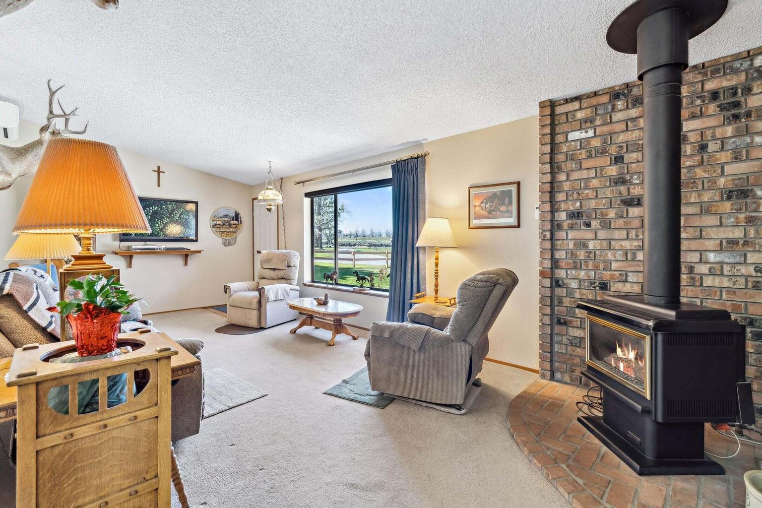 Photo of 4088 SW Minson Road 5 of 47