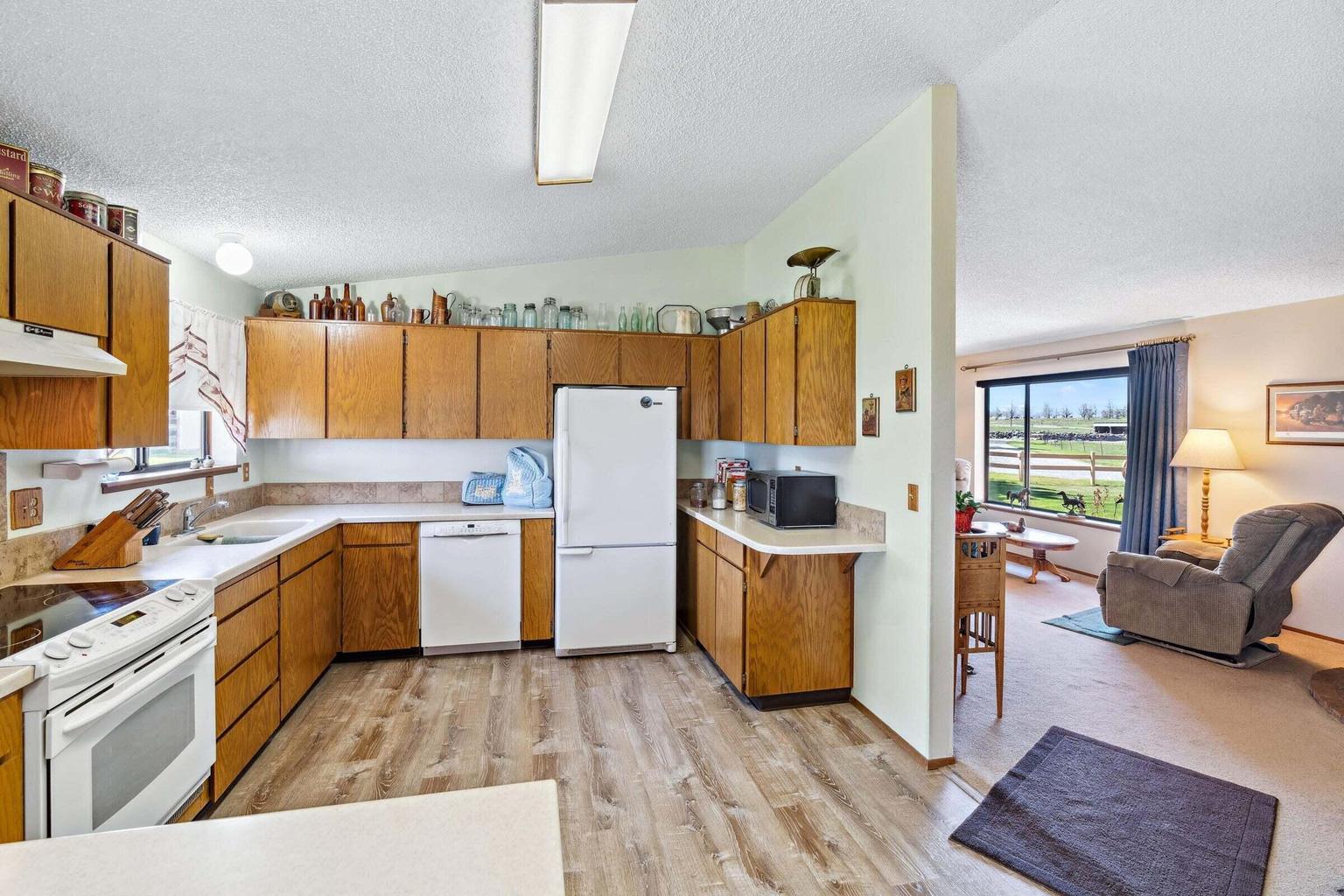 Photo of 4088 SW Minson Road 8 of 47