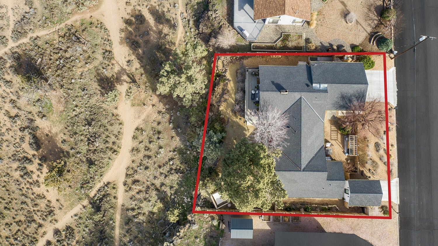Photo of 1443 SW Canyon Drive 59 of 62