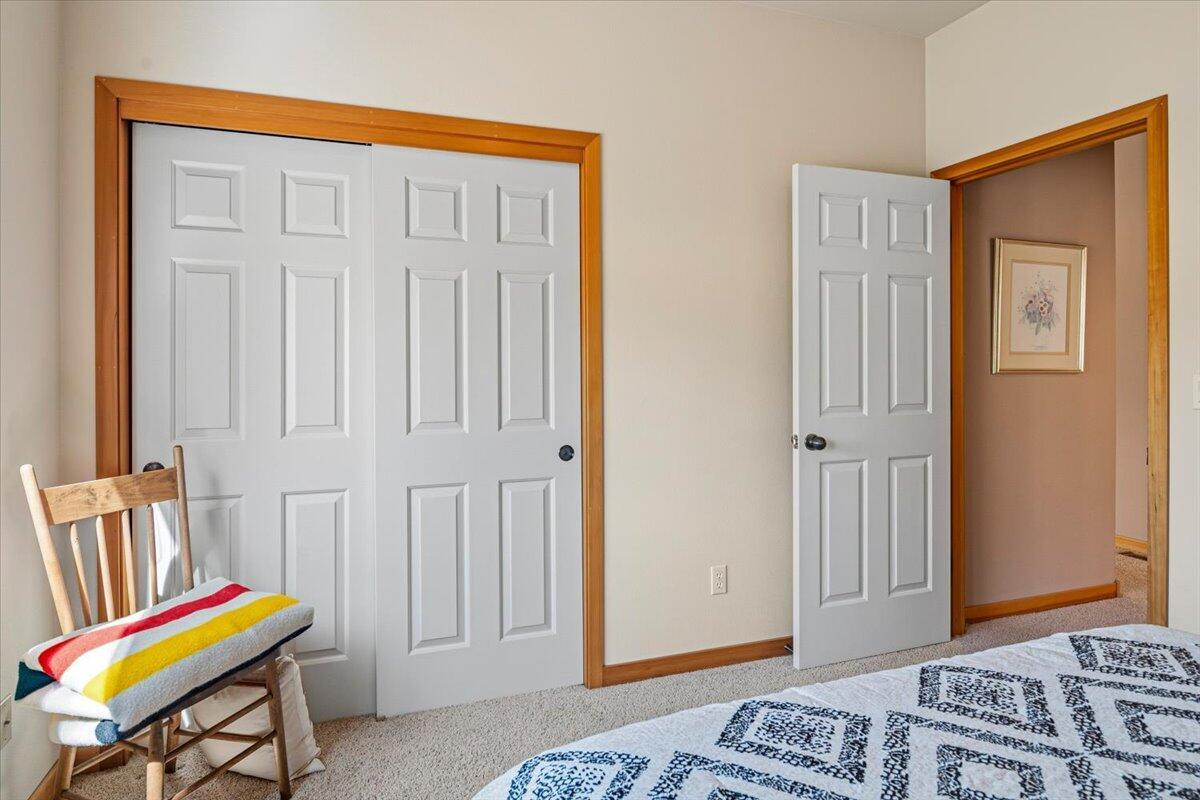 Photo of 387 Goshawk Court 35 of 46