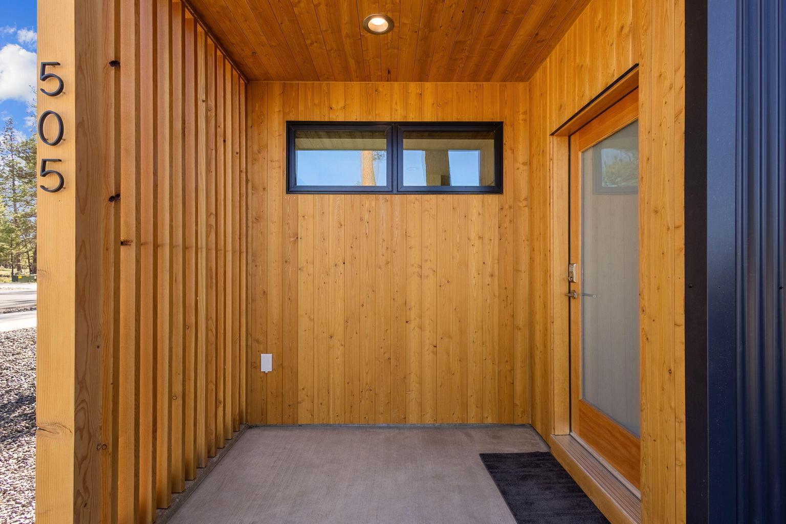 Photo of 505 N Pine Street 4 of 43