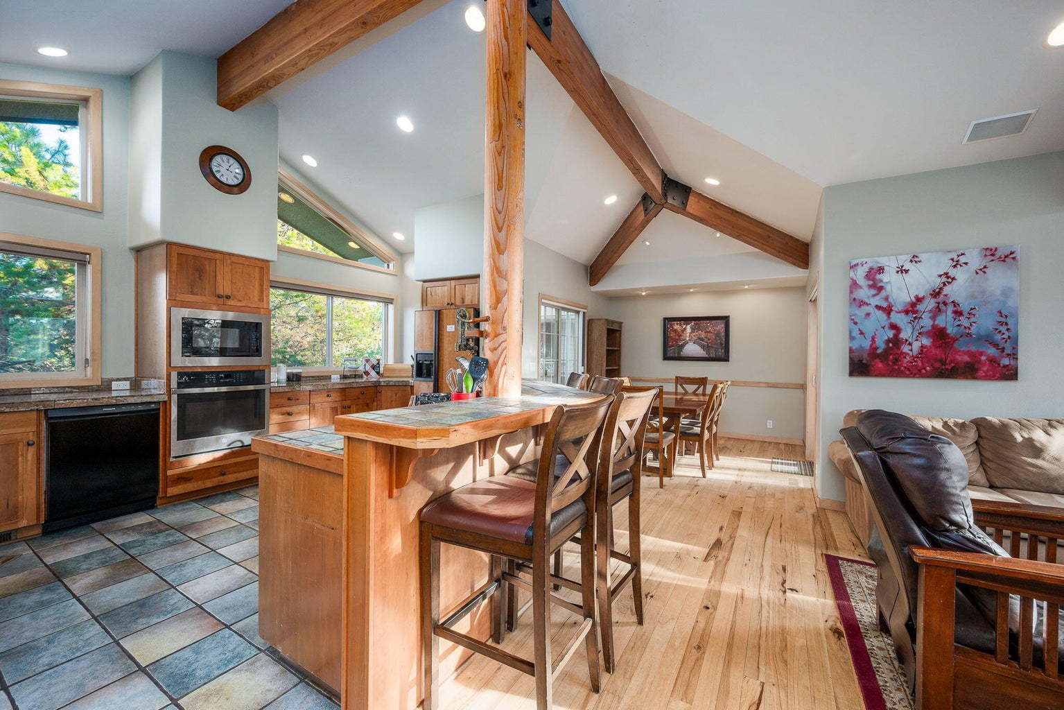 Photo of 58010 Mulligan Lane 12 of 51