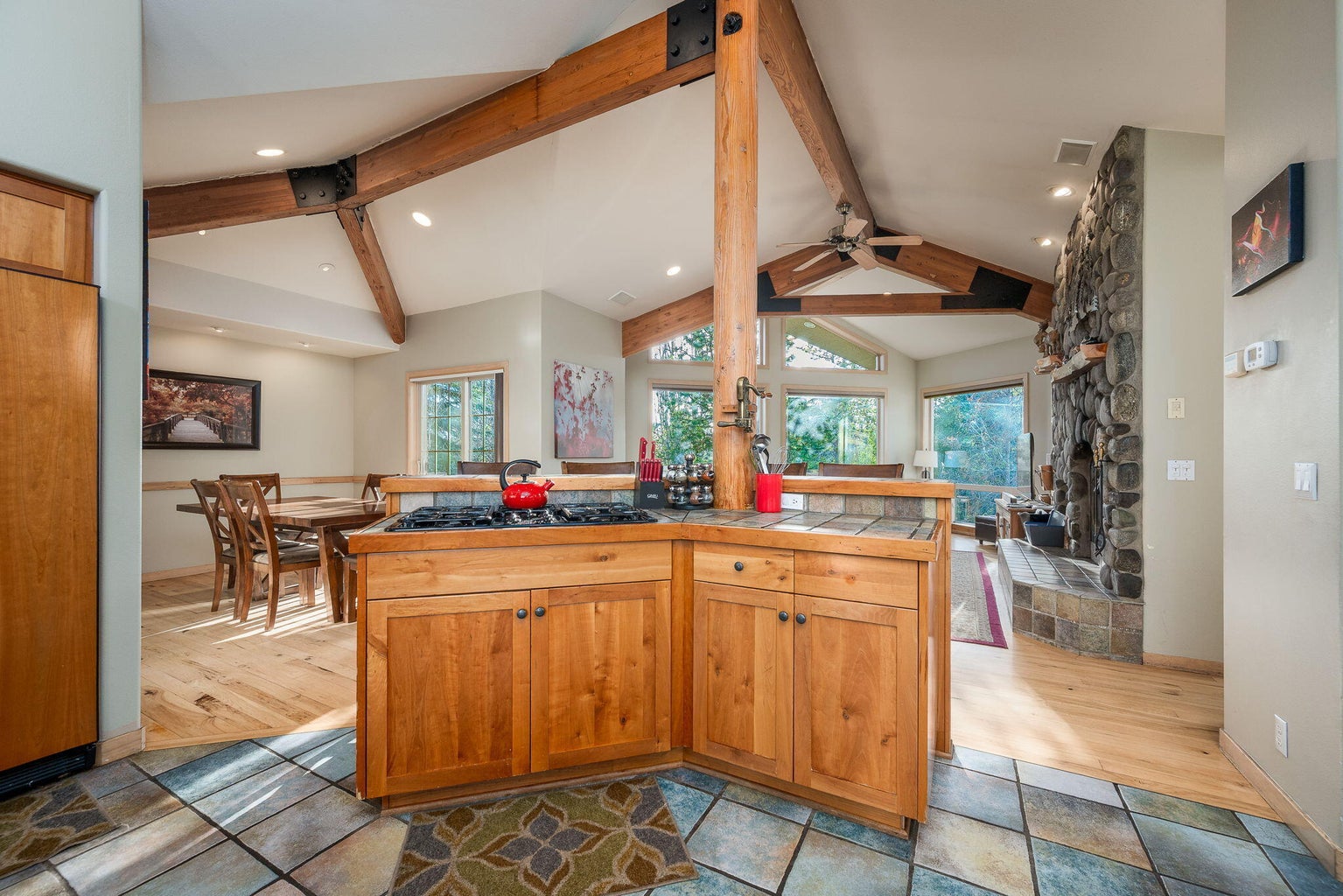 Photo of 58010 Mulligan Lane 14 of 51