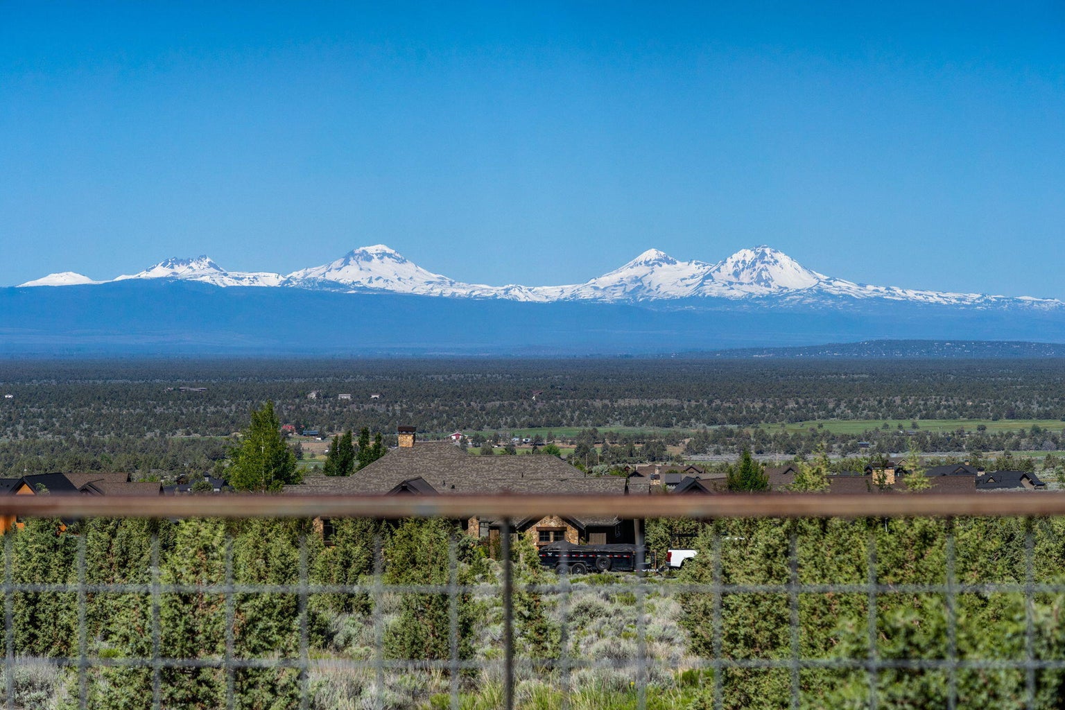Photo of 15403 SW Hope Vista Drive 2 of 56