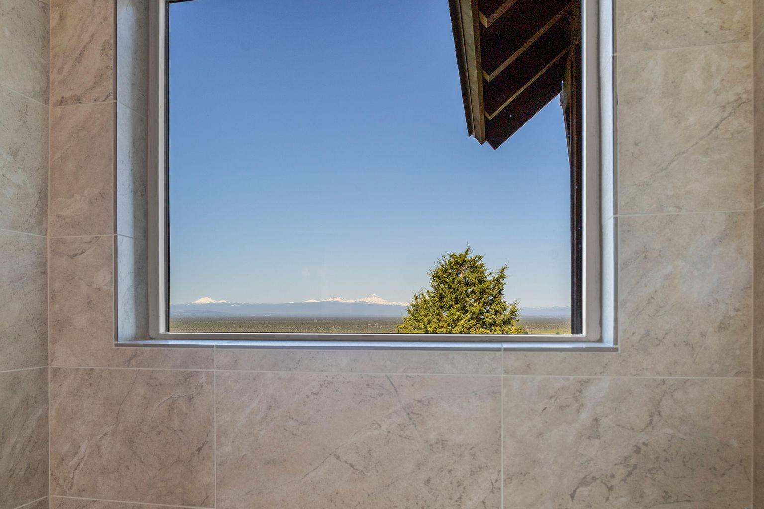 Photo of 15403 SW Hope Vista Drive 26 of 56