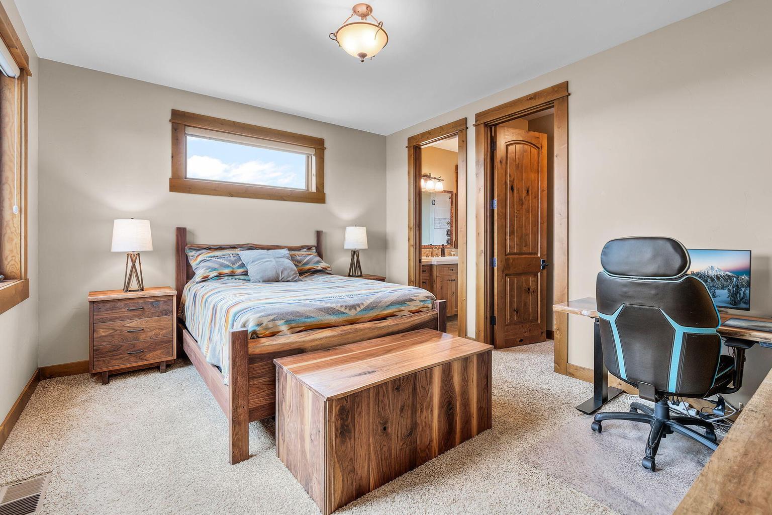 Photo of 15403 SW Hope Vista Drive 38 of 56