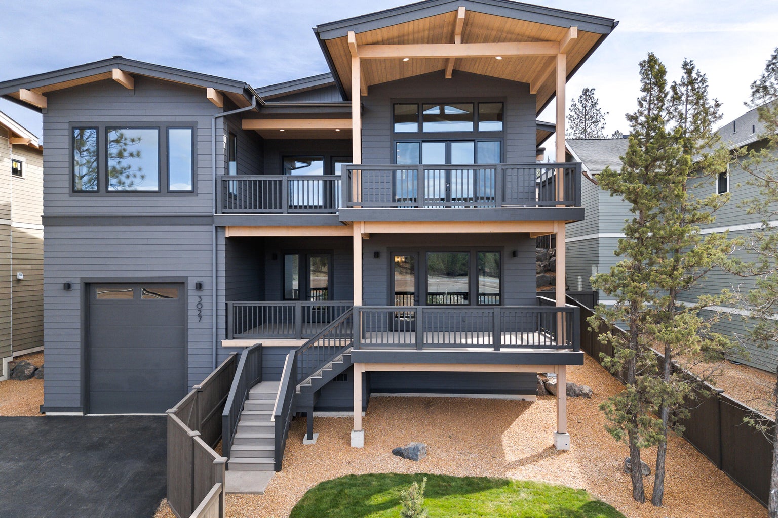 Photo of 3027 NW Polarstar Avenue 33 of 48