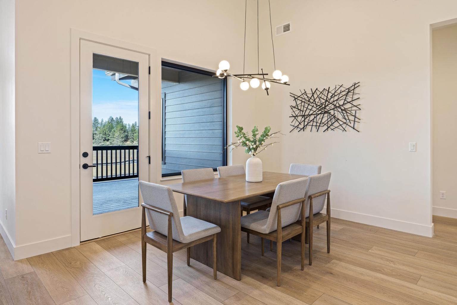 Photo of 3027 NW Polarstar Avenue 16 of 48
