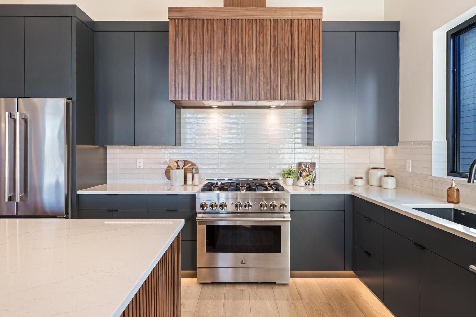 Photo of 3027 NW Polarstar Avenue 15 of 48