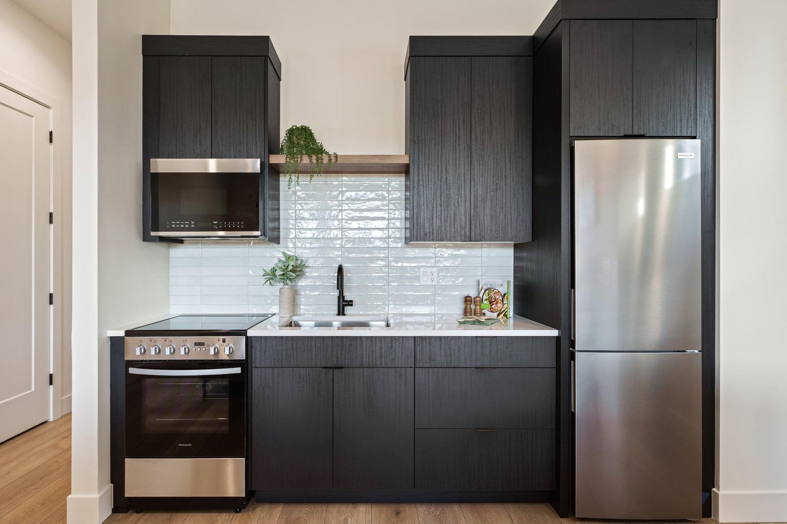 Photo of 3027 NW Polarstar Avenue 27 of 48