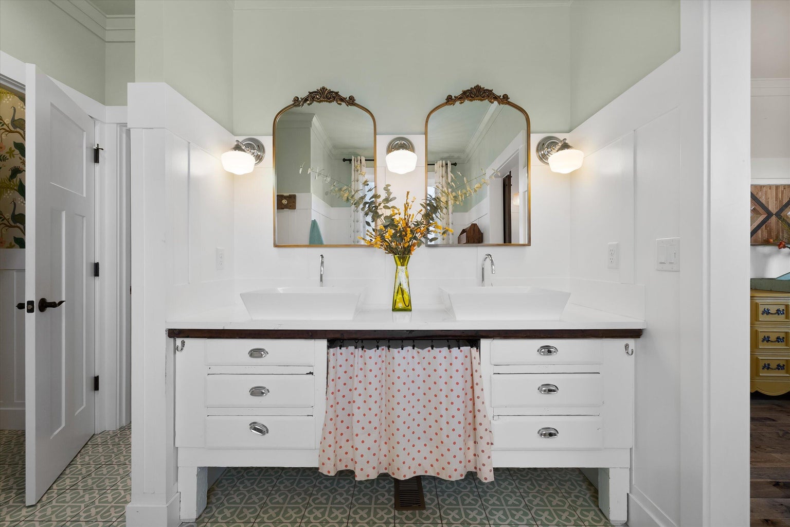Double Vanity