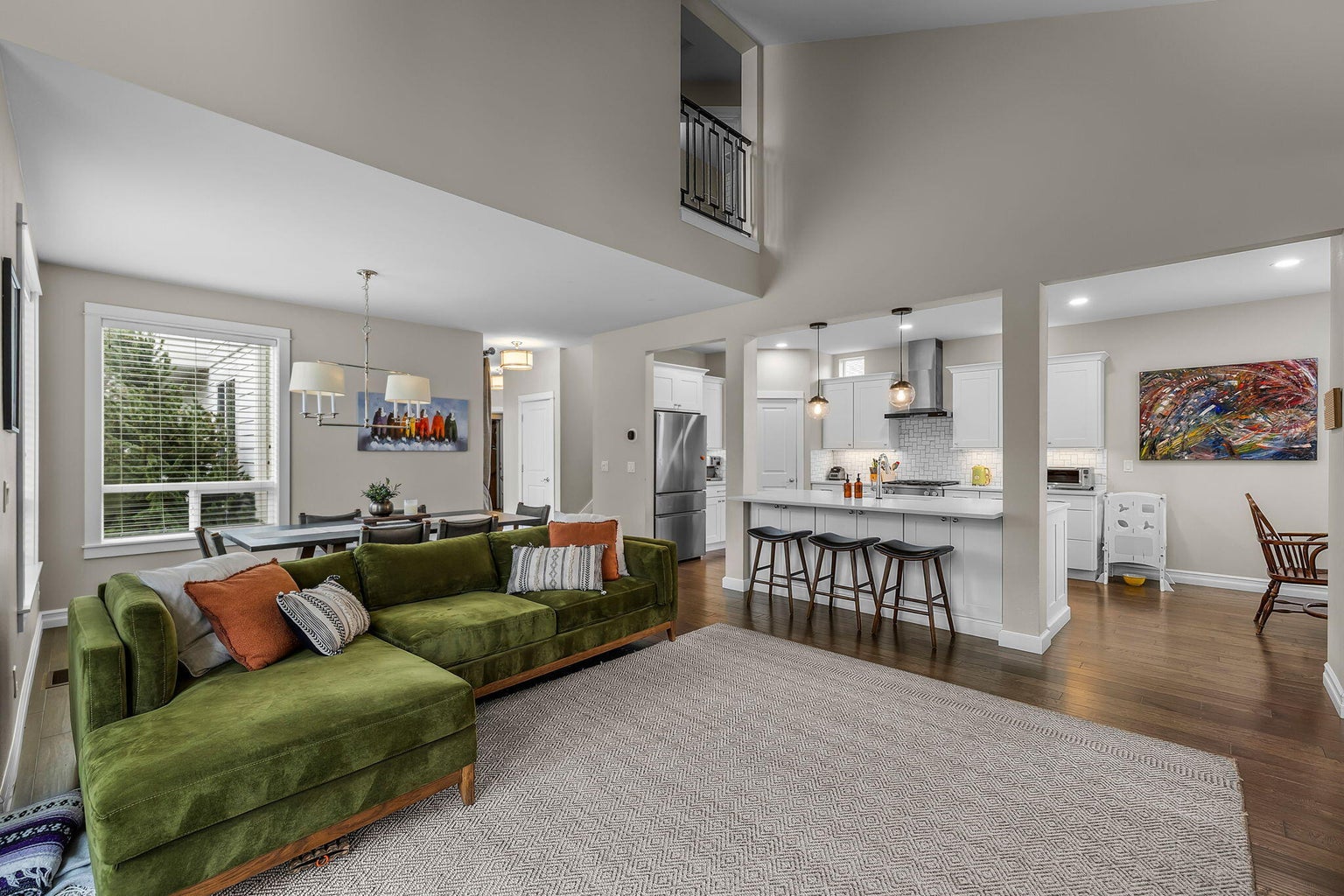 Photo of 61477 Cultus Lake Court 2 of 33