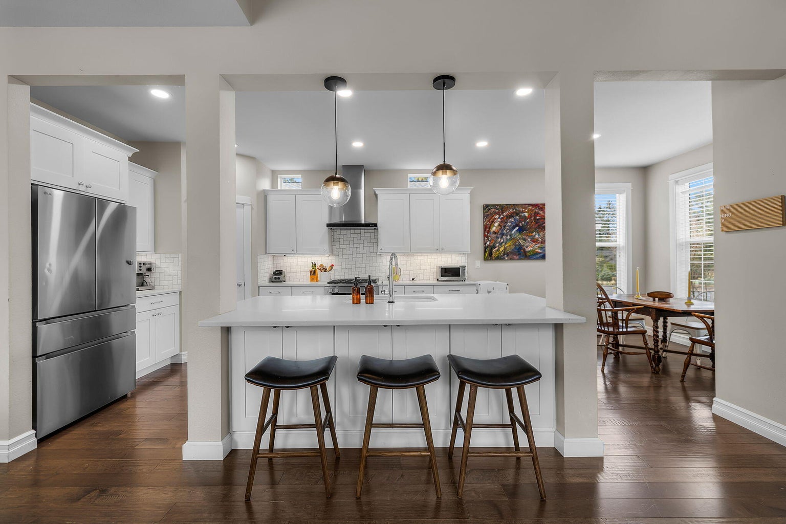 Photo of 61477 Cultus Lake Court 6 of 33
