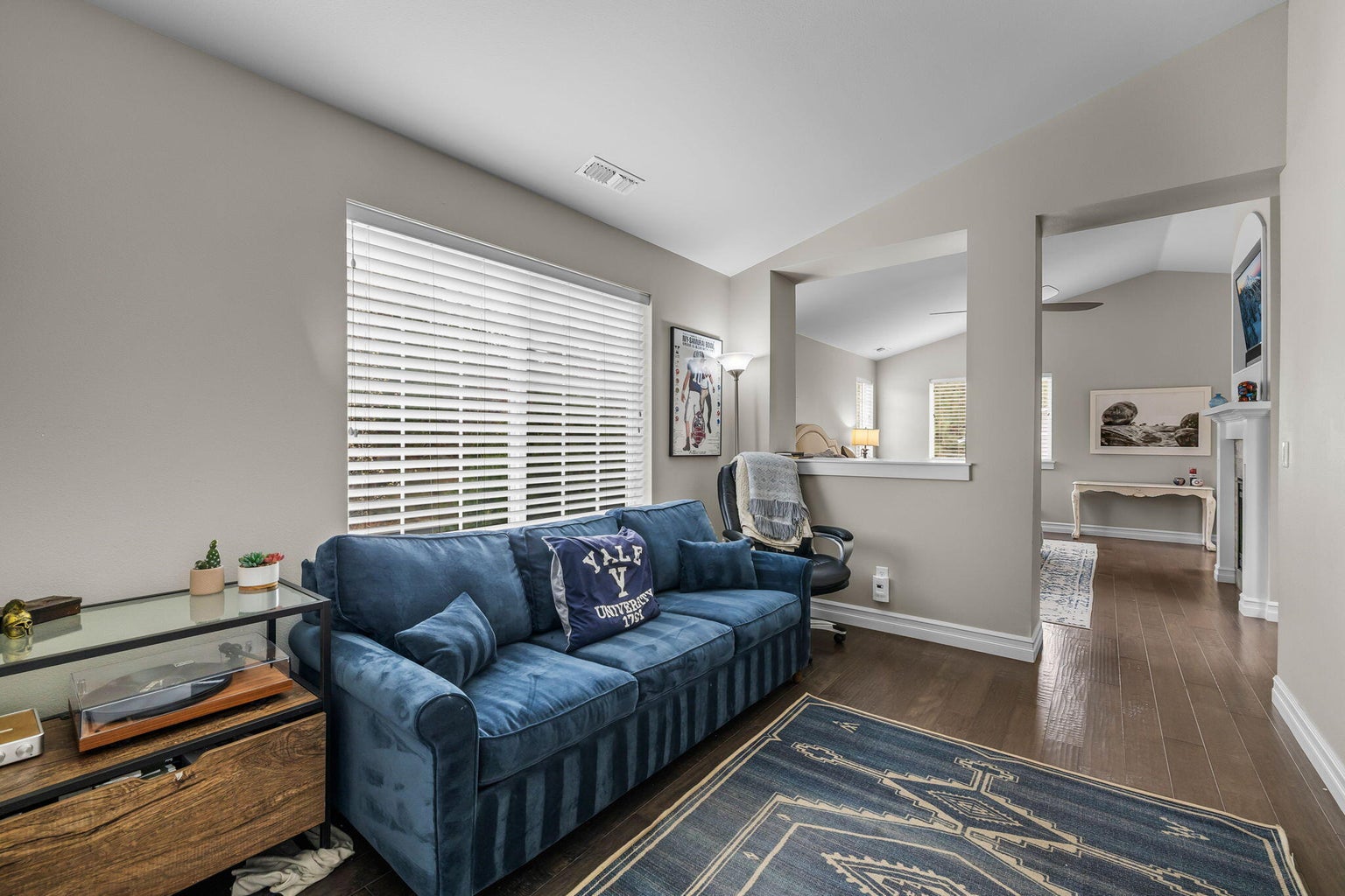 Photo of 61477 Cultus Lake Court 21 of 33
