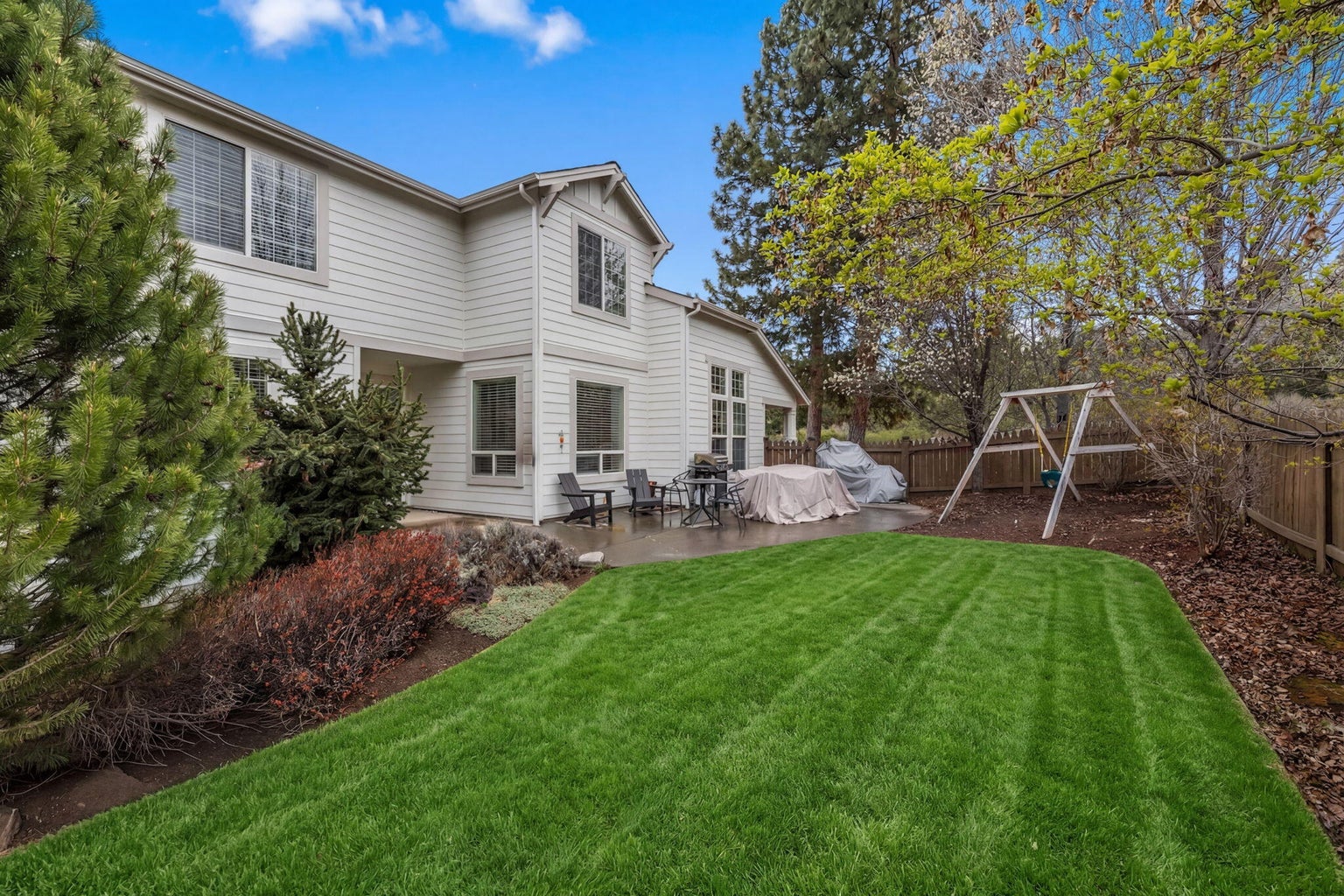 Photo of 61477 Cultus Lake Court 30 of 33