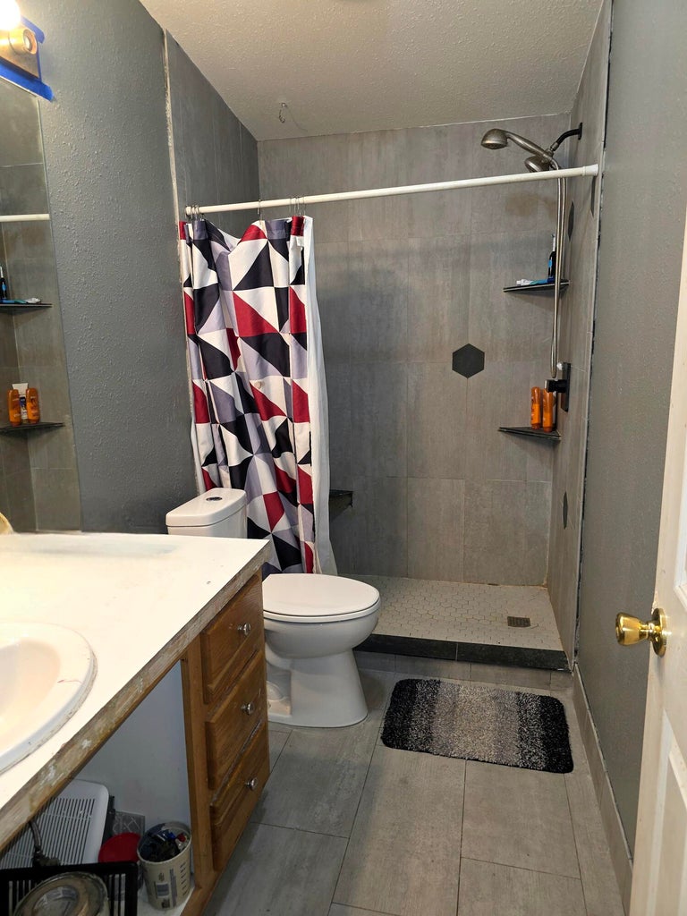 Guest bath