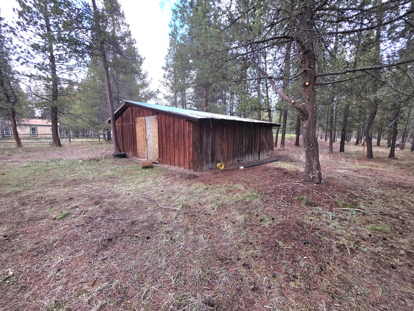 Storage/additional building