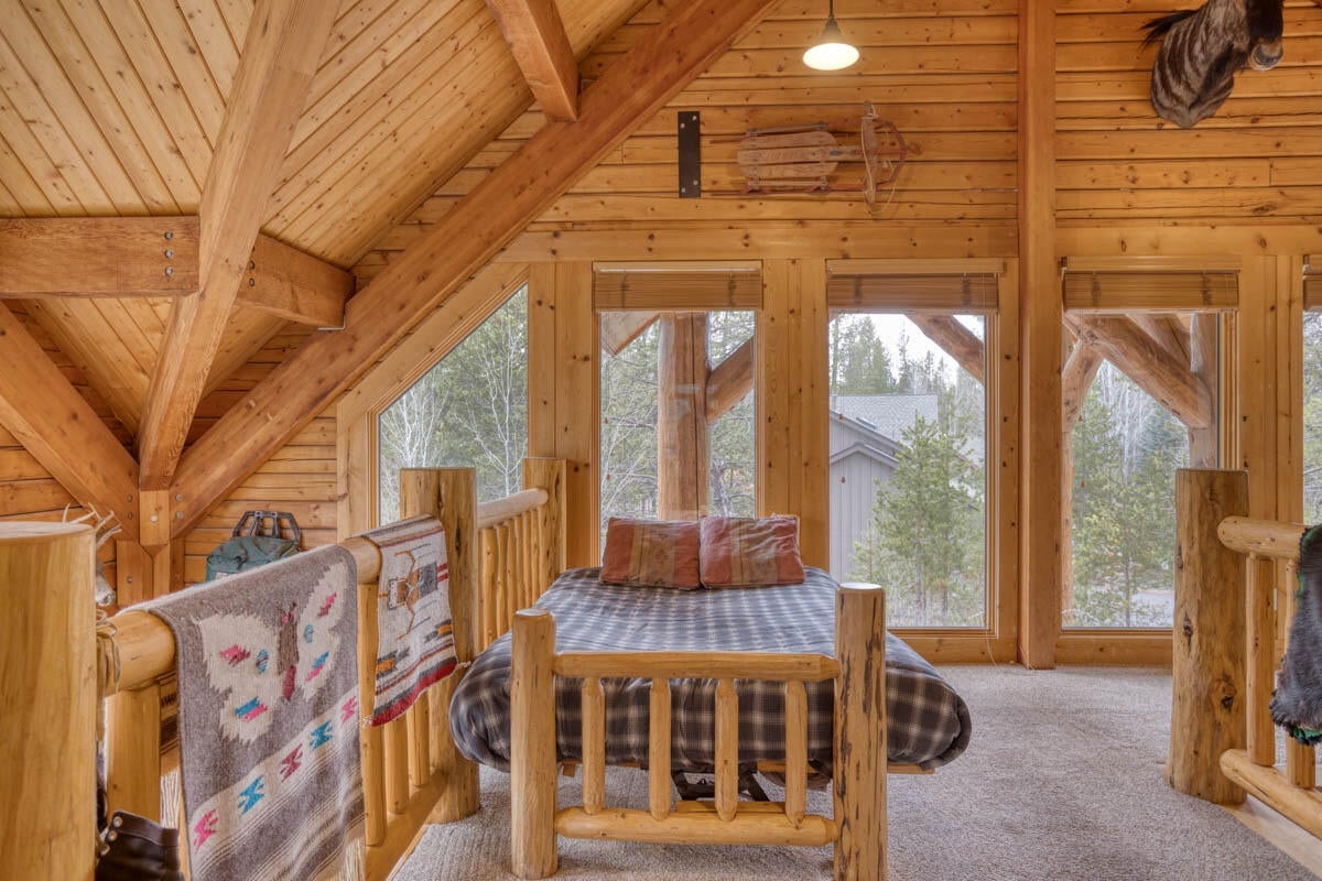 Photo of 57948 Cypress Lane 33 of 50