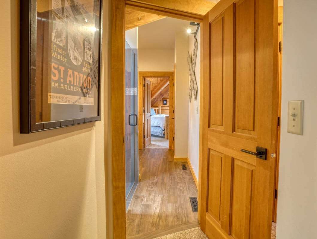 Photo of 57948 Cypress Lane 39 of 50