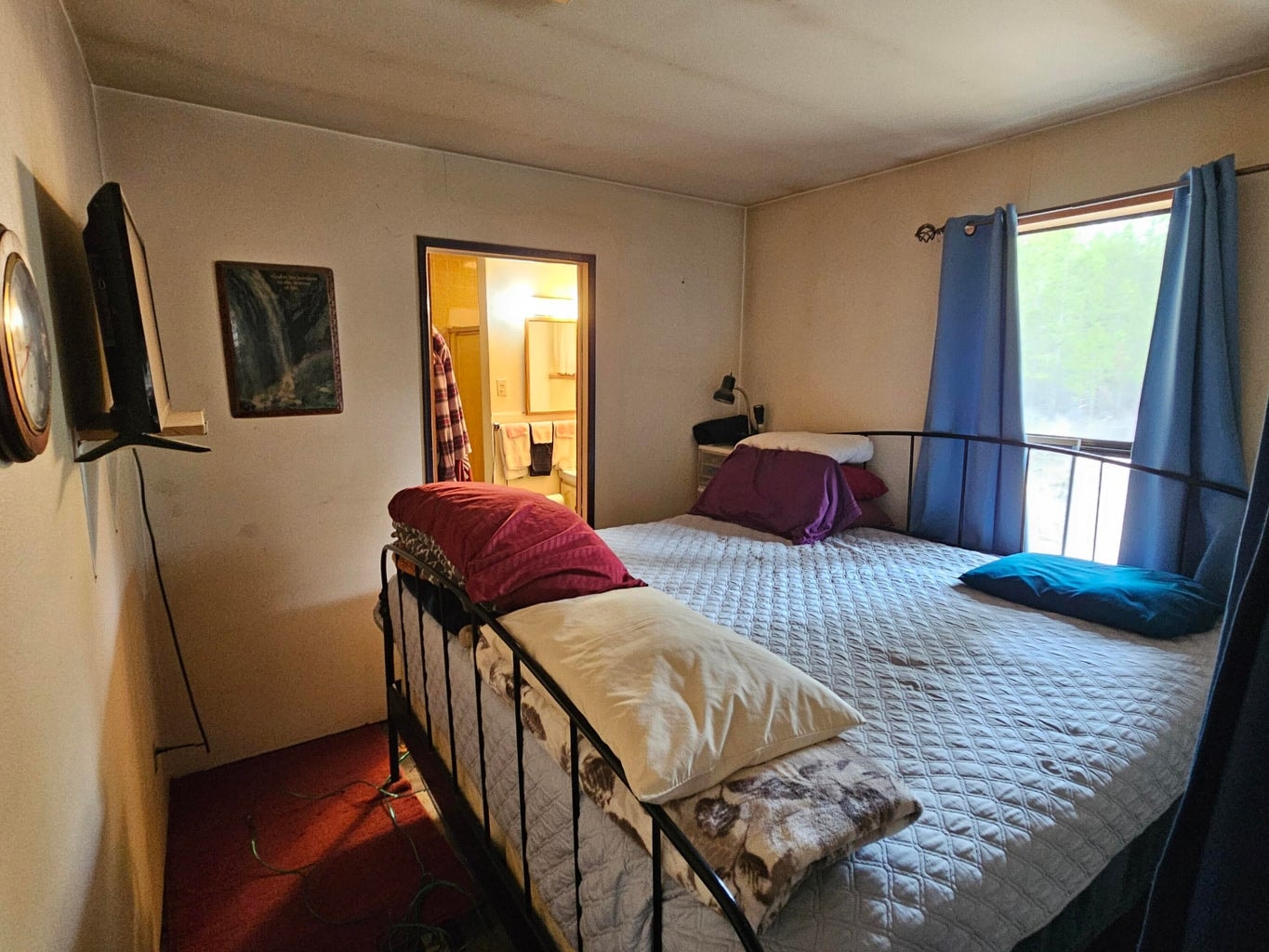 Photo of 15696 Rim Drive 9 of 10